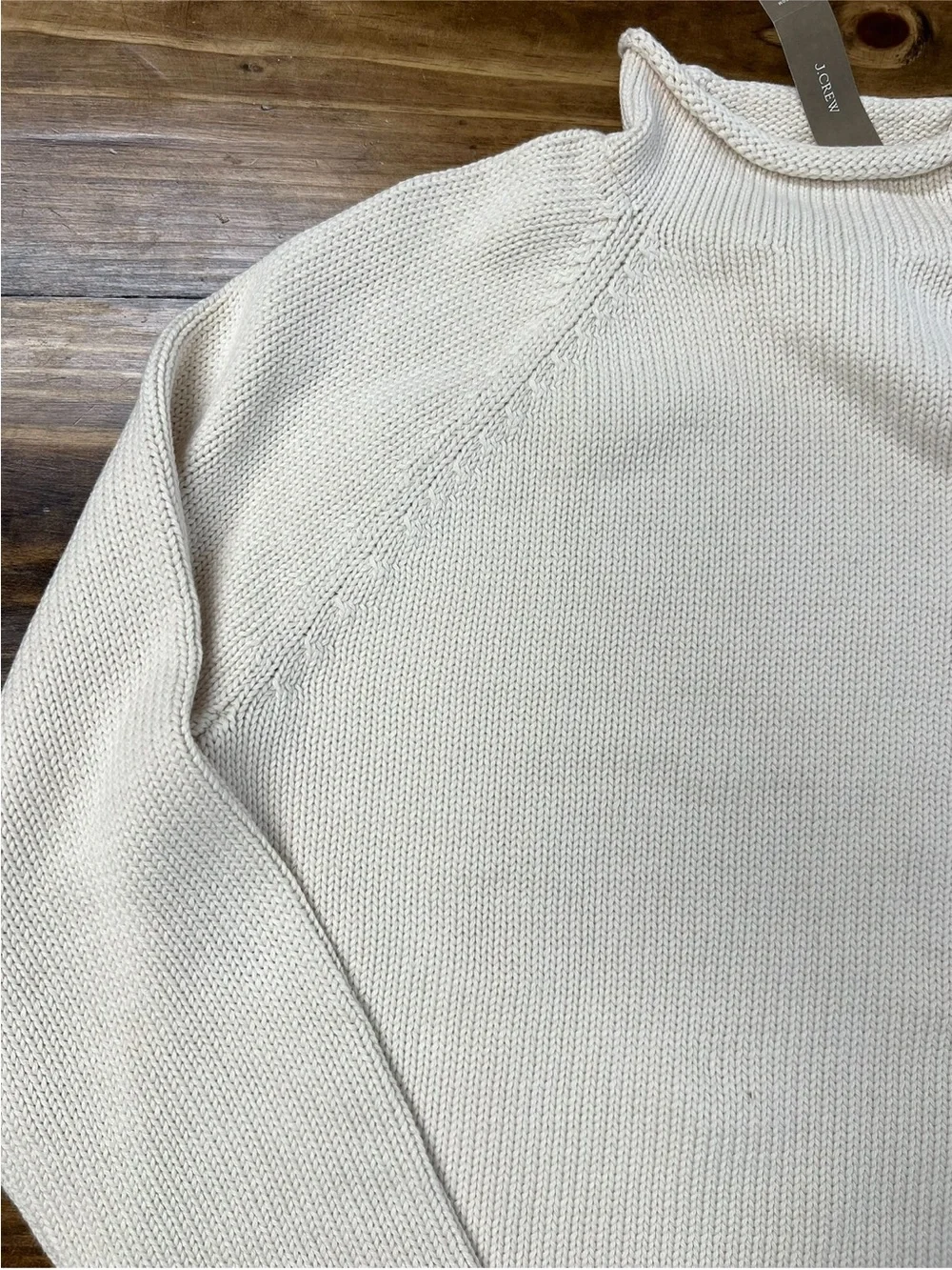 J. Crew Men’s 1988 Rollneck Sweater in Mountain White Cream Cotton Size Medium